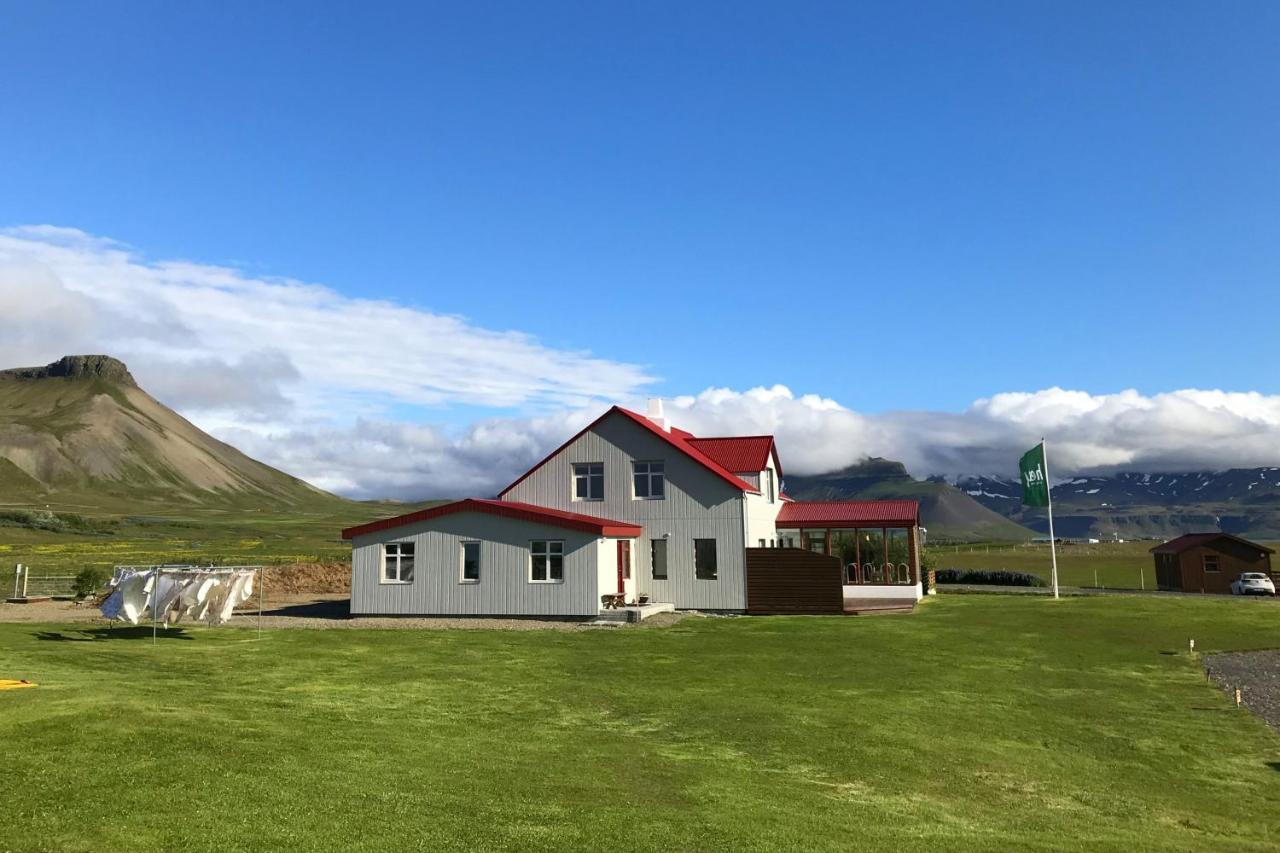 Sudur-Bar Guesthouse Grundarfjordur Exterior foto